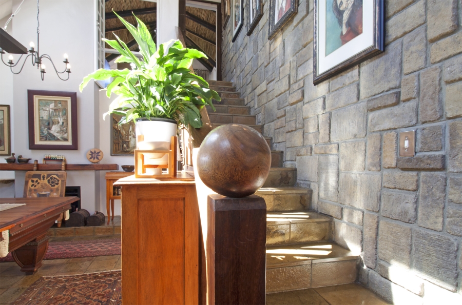 5 Bedroom Property for Sale in Kommetjie Western Cape